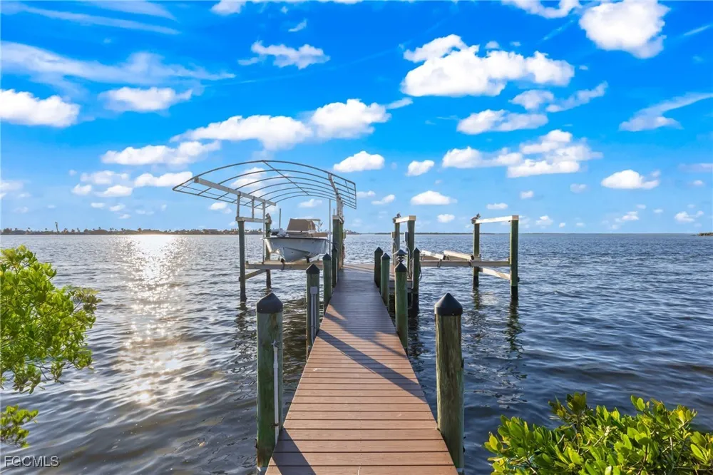 Shoreview Drive Matlacha, FL 33993
