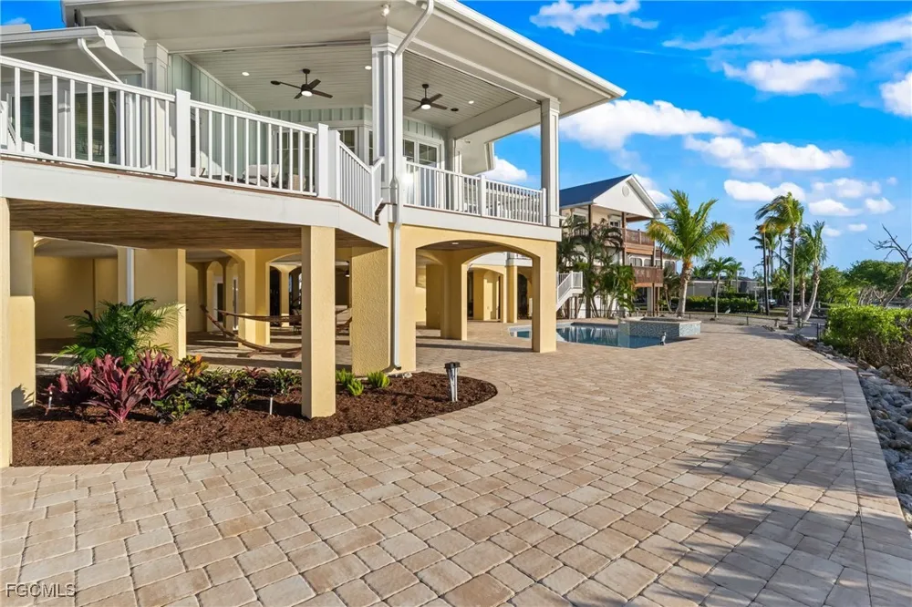 Shoreview Drive Matlacha, FL 33993