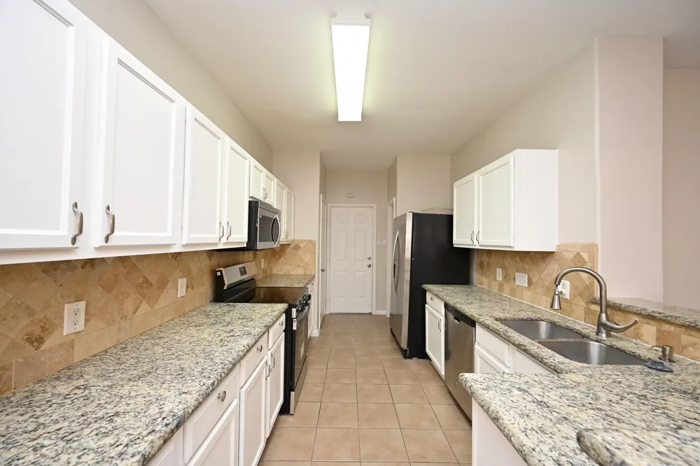 6127 Yorkglen Manor Lane