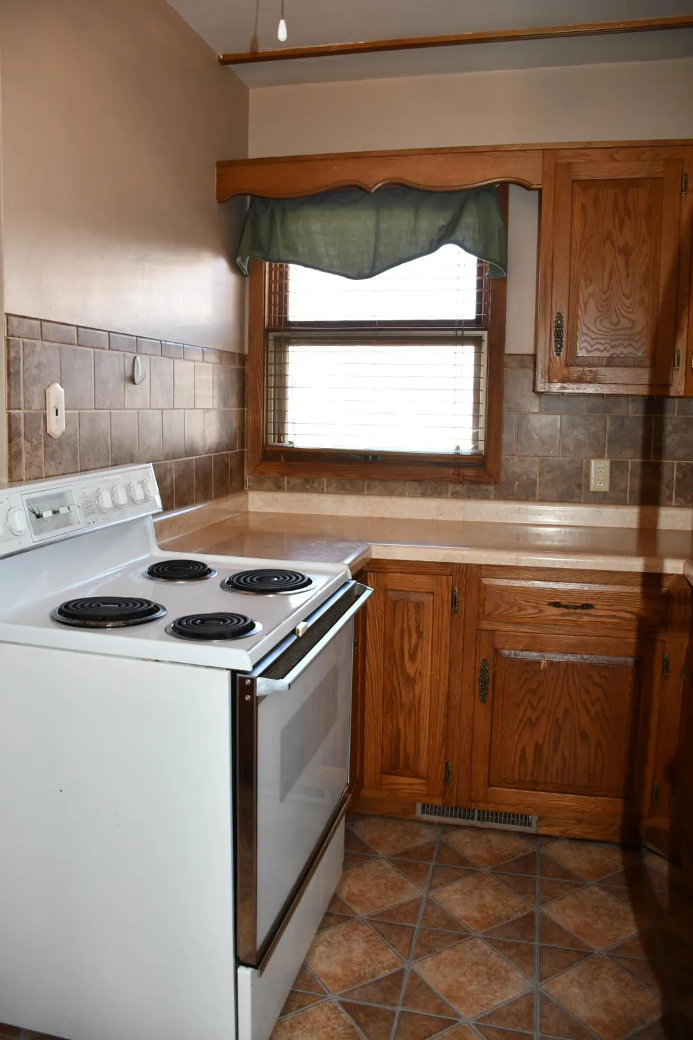 216 6th Street W Thief River Falls, MN 56701