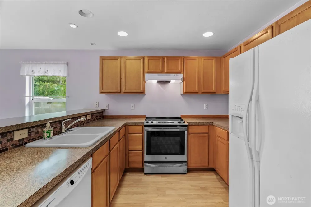 2501 270th Street Ocean Park, WA 98640