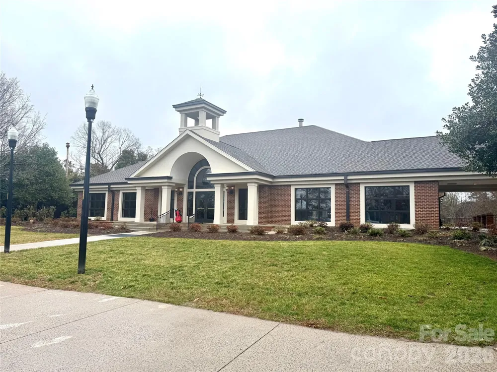 5126 Mark Drive NE Hickory, NC 28601