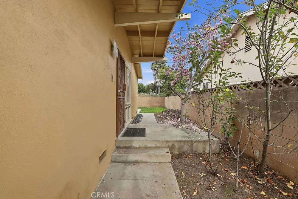 523 W 170th Gardena, CA 90248