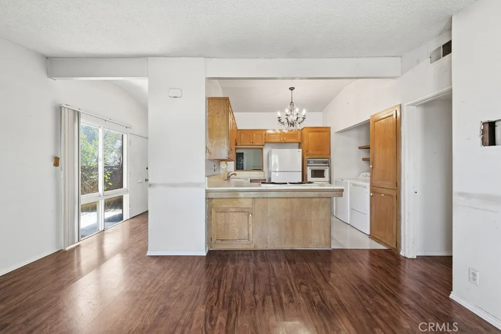 523 W 170th Gardena, CA 90248