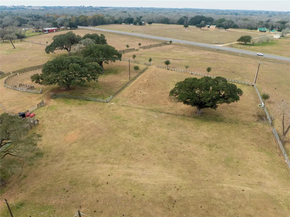 66 County Road 77d Schulenburg, TX 78956