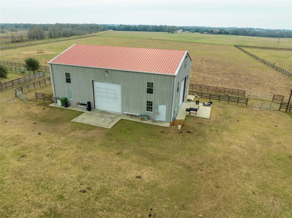66 County Road 77d Schulenburg, TX 78956
