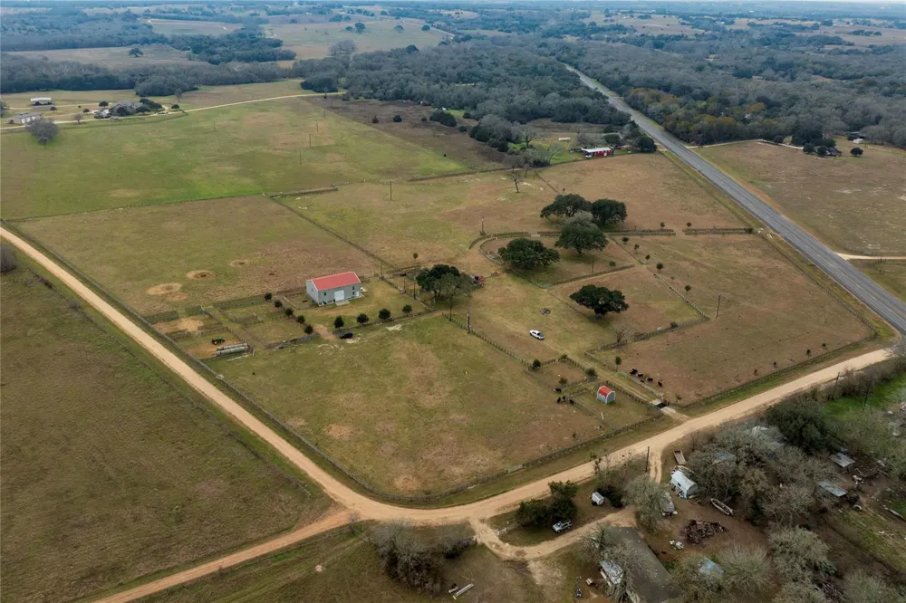 66 County Road 77d Schulenburg, TX 78956