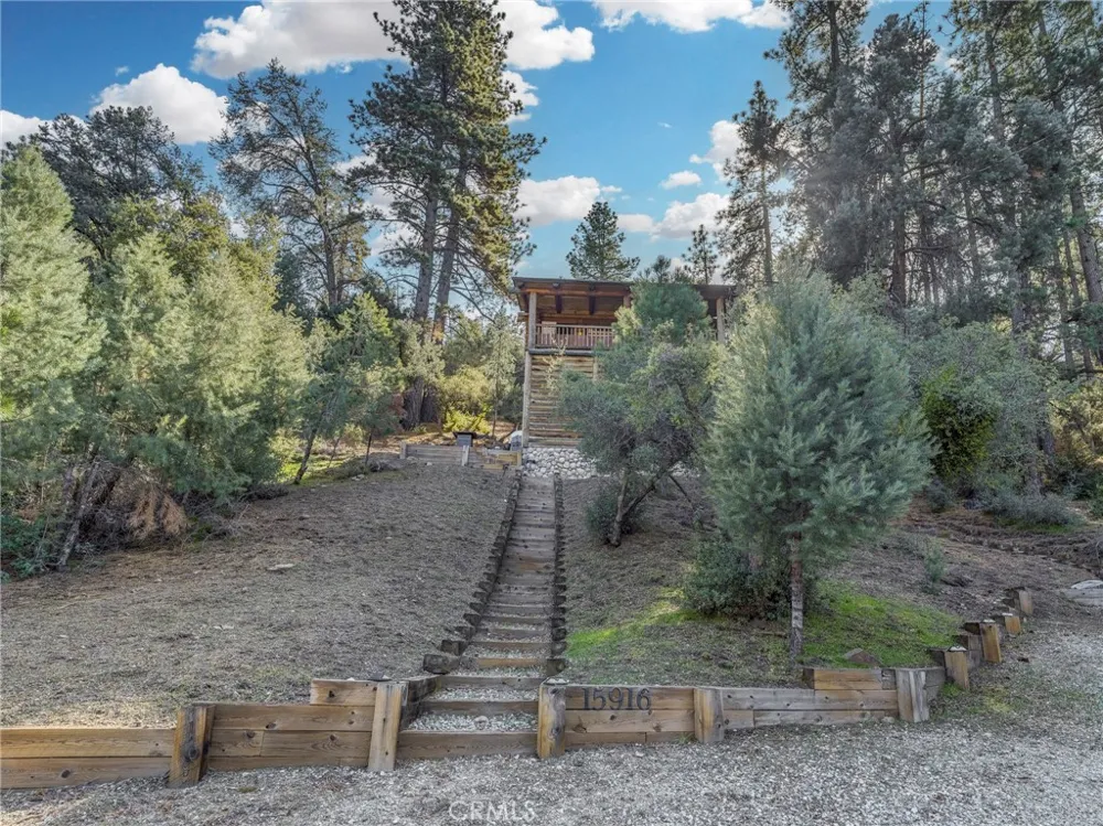 15916 Zurich Way Pine Mountain Club, CA 93222
