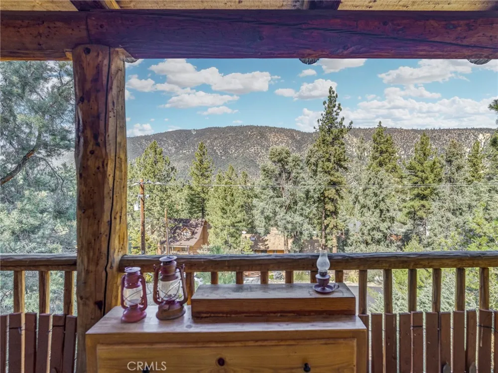 15916 Zurich Way Pine Mountain Club, CA 93222