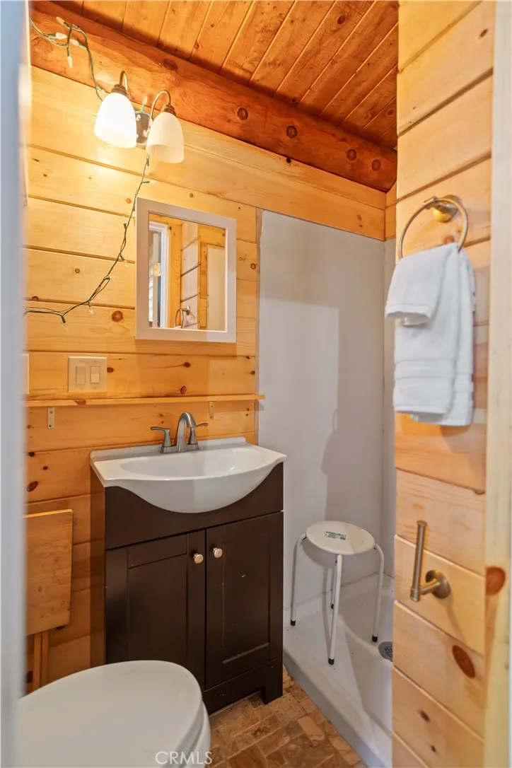15916 Zurich Way Pine Mountain Club, CA 93222