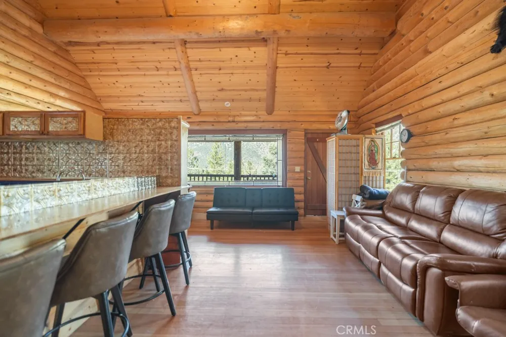 15916 Zurich Way Pine Mountain Club, CA 93222