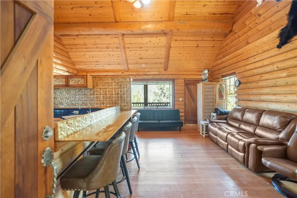 15916 Zurich Way Pine Mountain Club, CA 93222