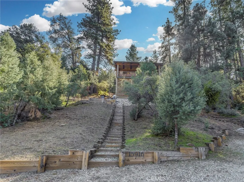 15916 Zurich Way Pine Mountain Club, CA 93222