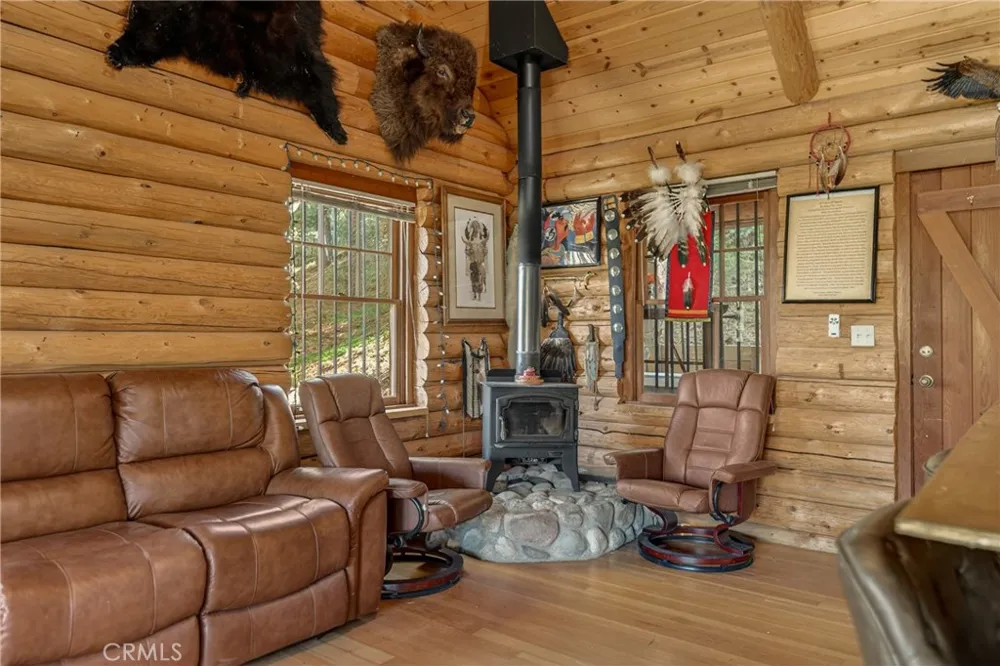 15916 Zurich Way Pine Mountain Club, CA 93222