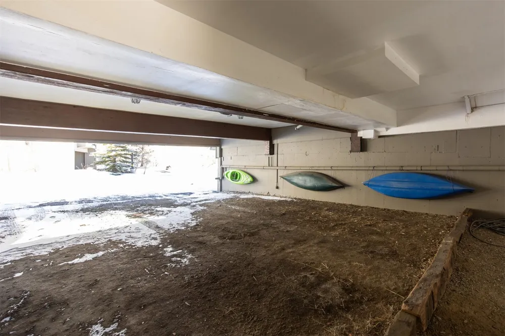 101 Ryan Gulch Court #103 Wildernest, CO 80498