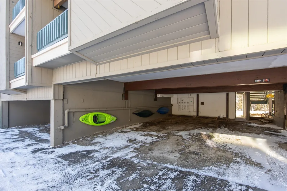 101 Ryan Gulch Court #103 Wildernest, CO 80498