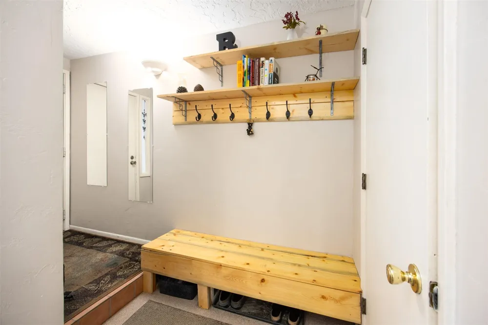 101 Ryan Gulch Court #103 Wildernest, CO 80498