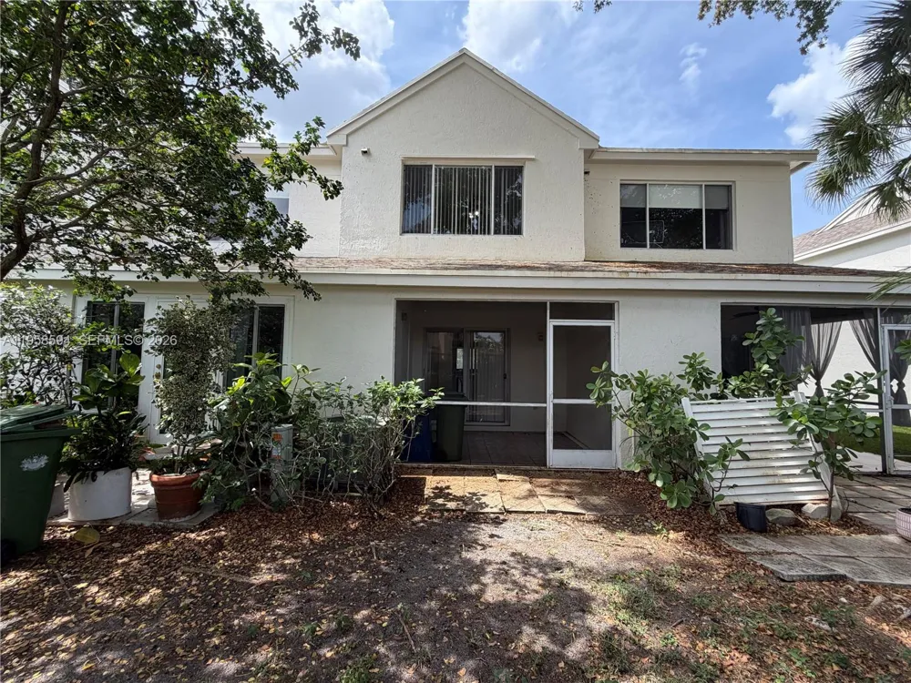 271 Duval Ct Weston, FL 33326
