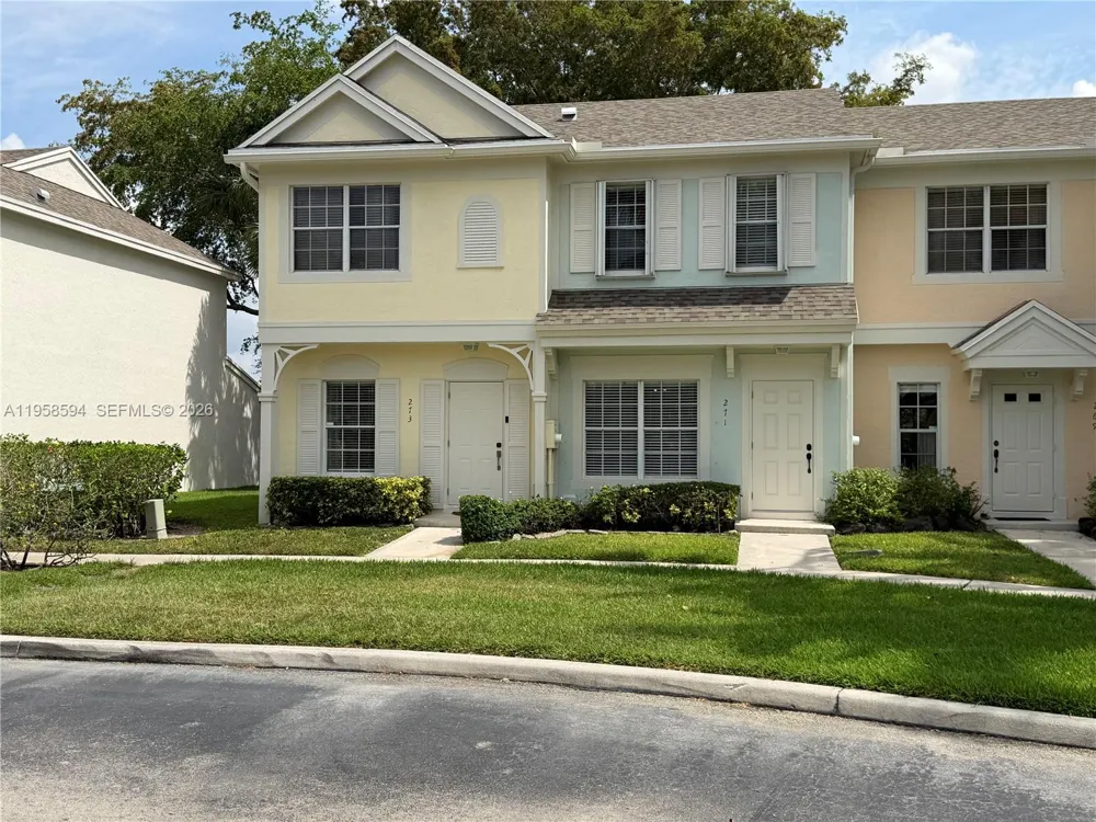 271 Duval Ct Weston, FL 33326