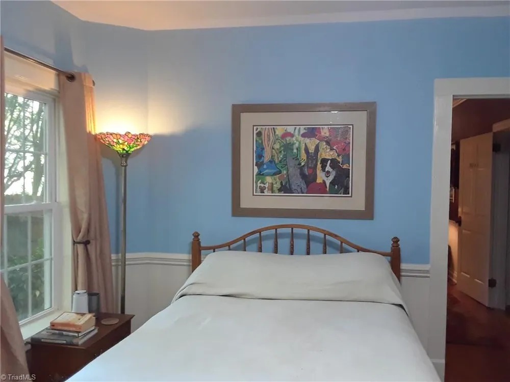 216 W Hunter Street Madison, NC 27025