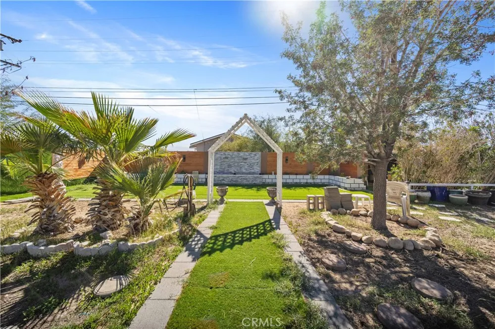 225 W French Avenue Ridgecrest, CA 93555