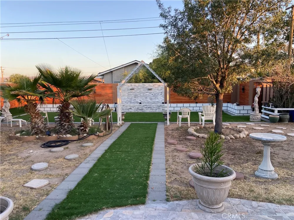225 W French Avenue Ridgecrest, CA 93555