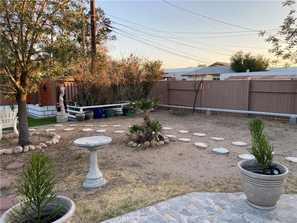 225 W French Avenue Ridgecrest, CA 93555