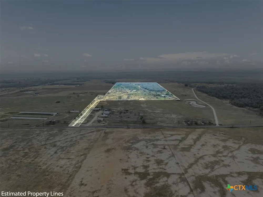 4025 County Road 284 Harwood, TX 78632