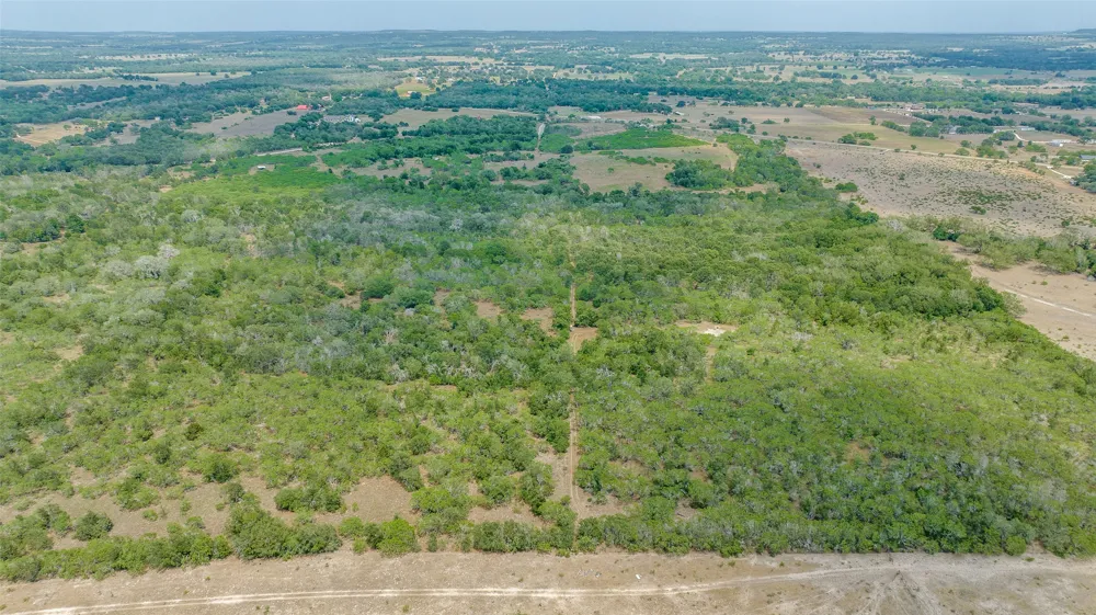 9557 Fm 86 Lockhart, TX 78644