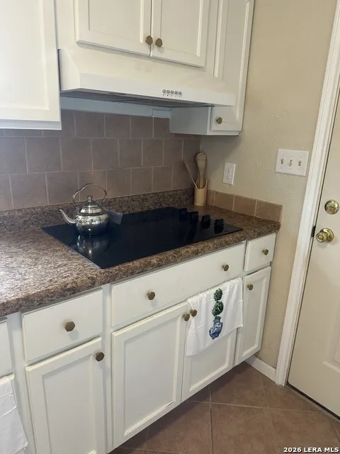 703 9th Carrizo Springs, TX 78834