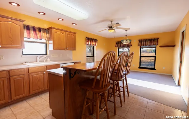 375 Bluntzer Rd Jourdanton, TX 78026