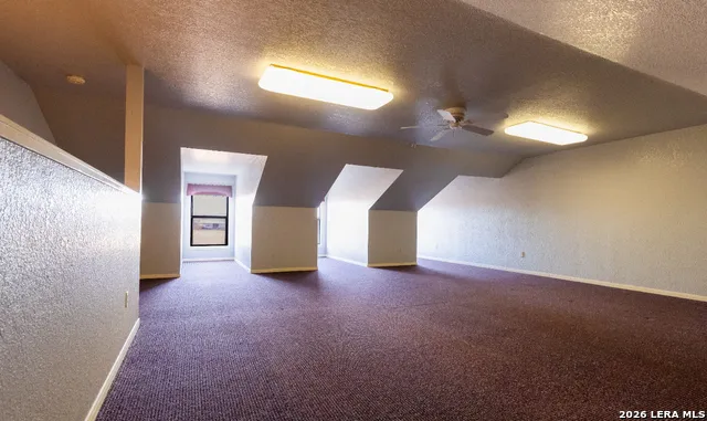 375 Bluntzer Rd Jourdanton, TX 78026