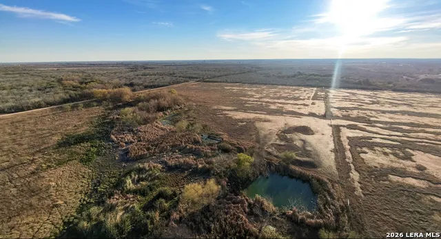 375 Bluntzer Rd Jourdanton, TX 78026