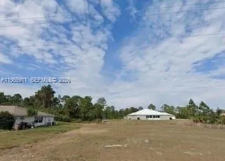 2232 FAIRWAY DR