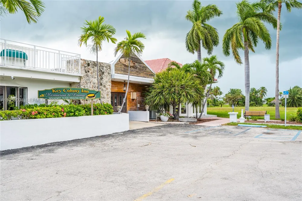 410 10th St Key Colony, FL 33051