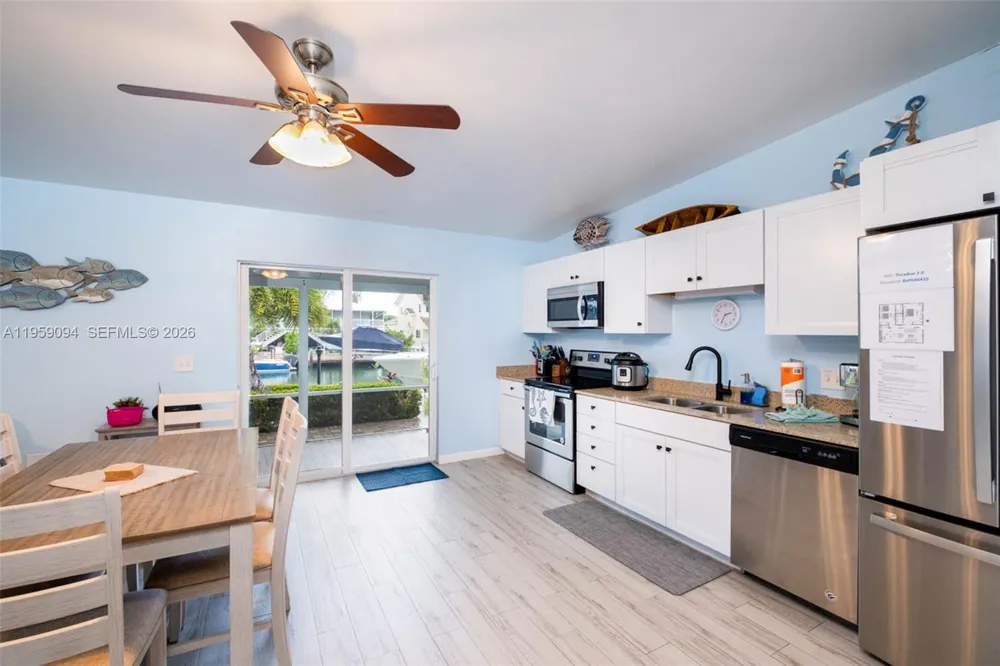 410 10th St Key Colony, FL 33051