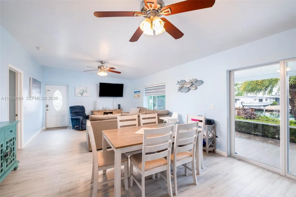 410 10th St Key Colony, FL 33051