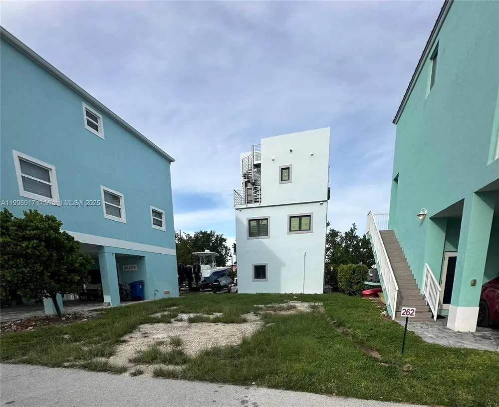 94825 Overseas Hwy #262 Key Largo, FL 33037