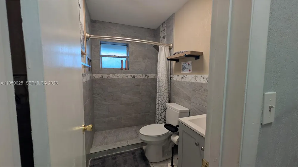 19374 NW 30th Ct Miami Gardens, FL 33056