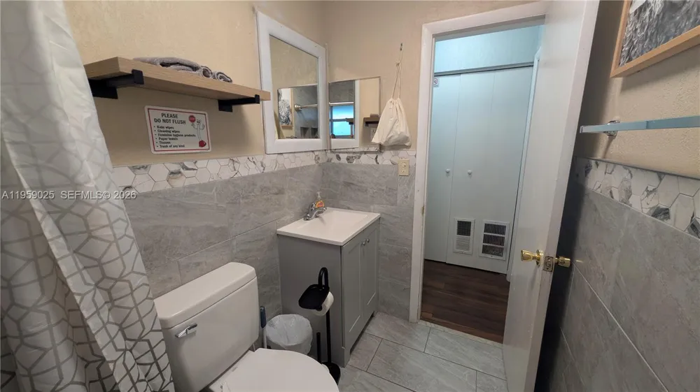 19374 NW 30th Ct Miami Gardens, FL 33056
