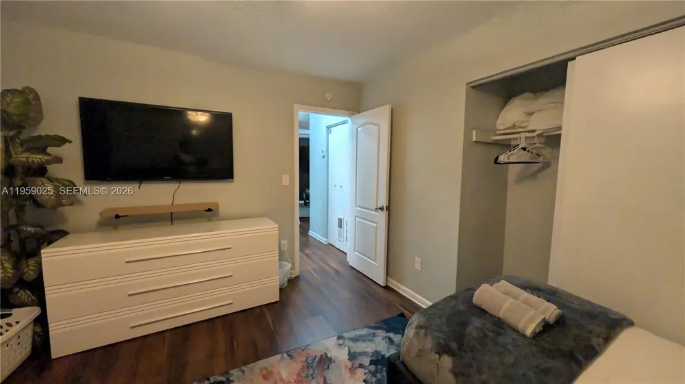 19374 NW 30th Ct Miami Gardens, FL 33056