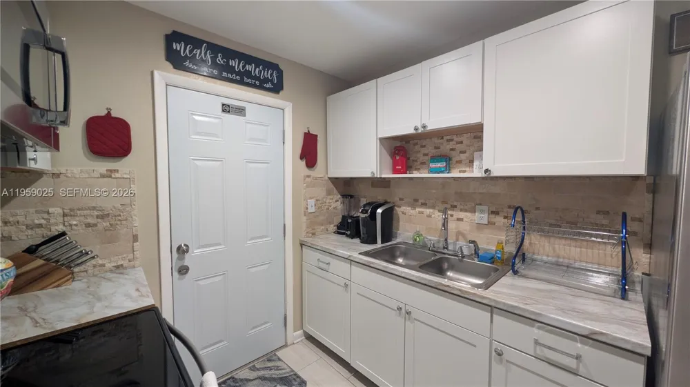 19374 NW 30th Ct Miami Gardens, FL 33056