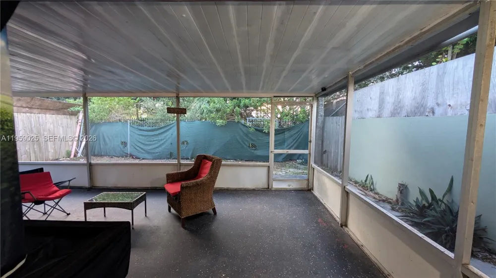 19374 NW 30th Ct Miami Gardens, FL 33056