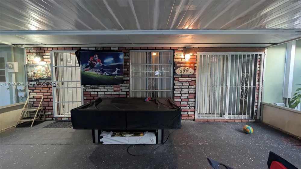 19374 NW 30th Ct Miami Gardens, FL 33056