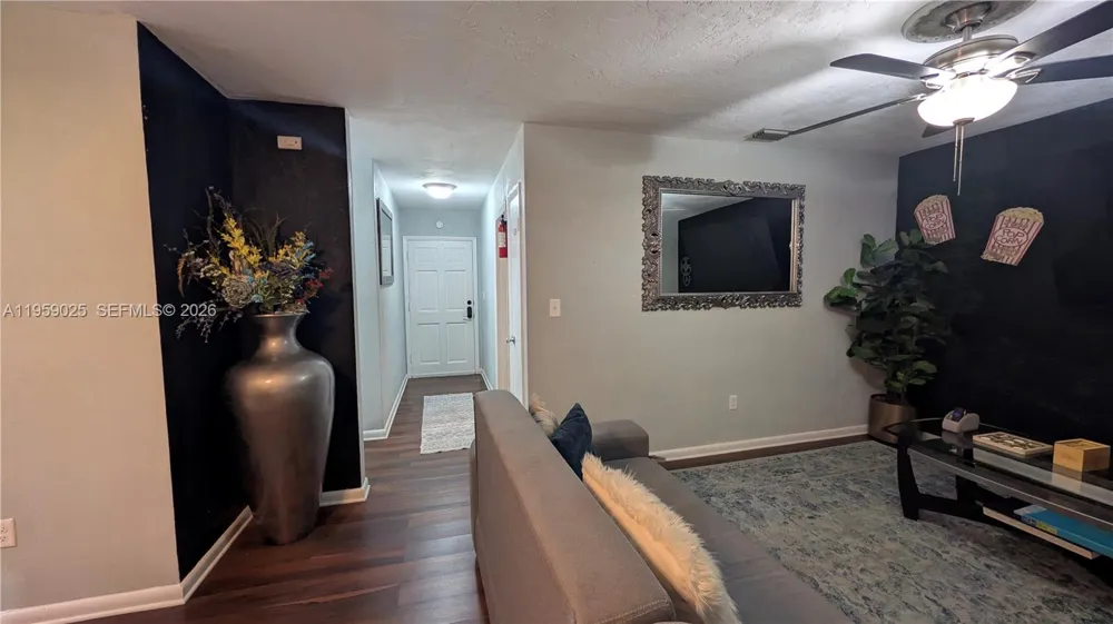 19374 NW 30th Ct Miami Gardens, FL 33056
