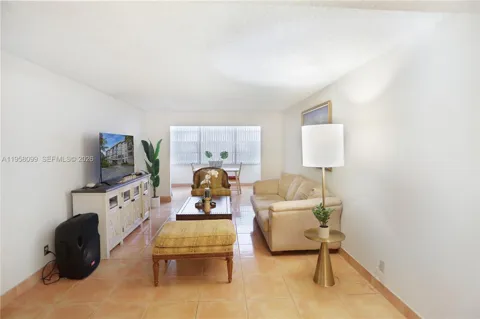 6600 Cypress Rd #105