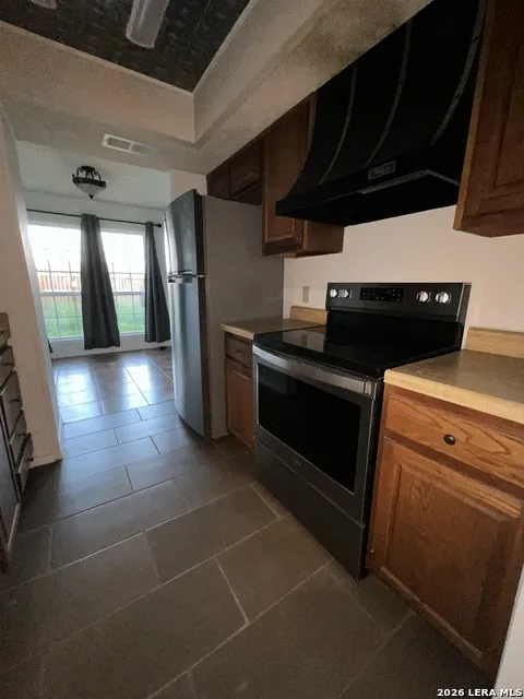 603 Lassen Beeville, TX 78102