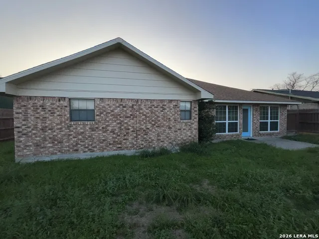 603 Lassen Beeville, TX 78102