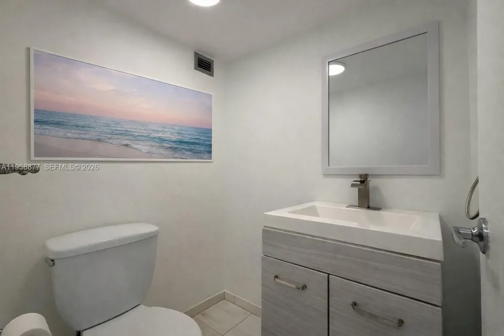 1228 West Ave #1415 Miami Beach, FL 33139
