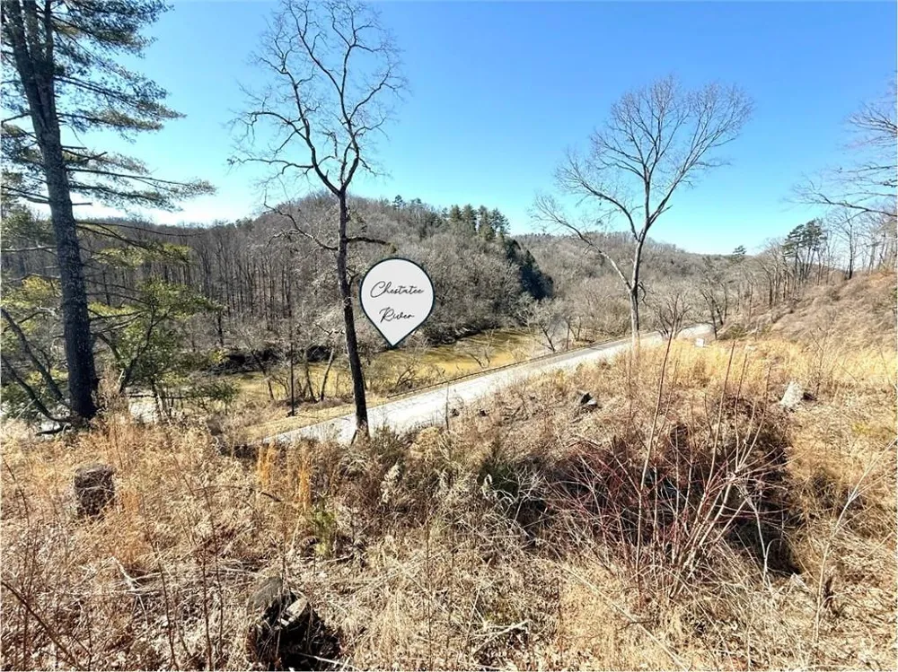 5195 South Chestatee Street Dahlonega, GA 30533